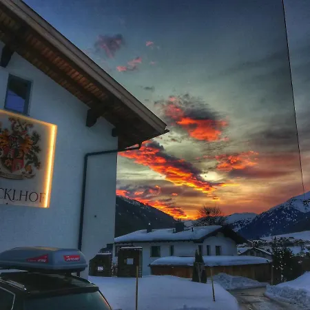 Stoecklhof * Pettneu am Arlberg