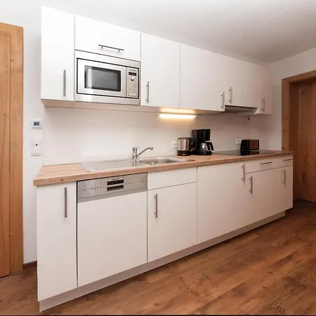 Stoecklhof Apartment Pettneu am Arlberg